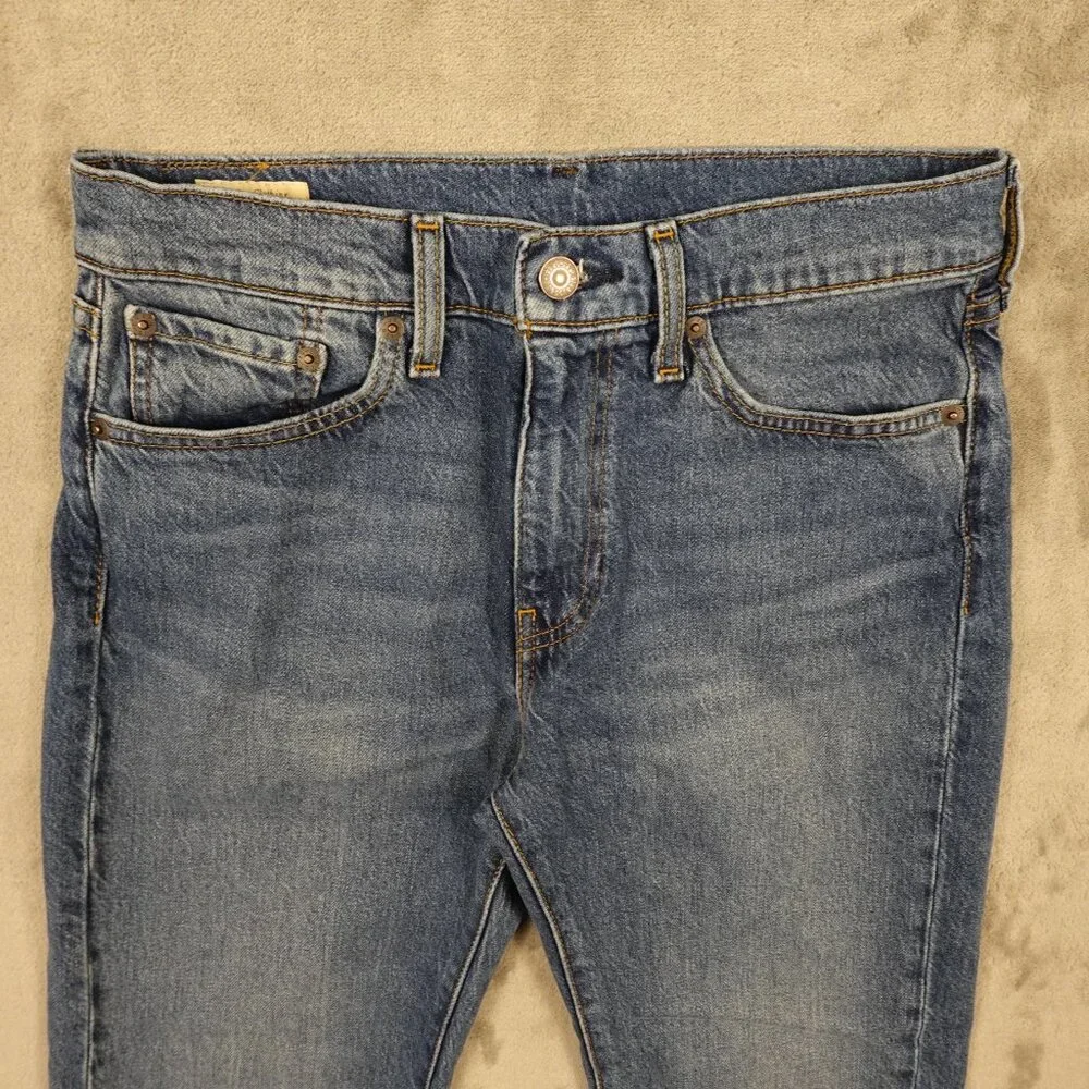 Levi’s Premium 505 Jeans Men’s 30x32 Straight Leg Light Indigo Classic‎ Denim